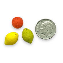 Load image into Gallery viewer, Czech glass lemon lime oranges fruit beads 24pc 70's kitchen mix