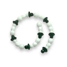 Load image into Gallery viewer, Czech glass Christmas snowman beads 8 sets 22mm