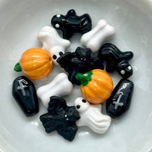 Load image into Gallery viewer, Peruvian ceramic tiny Halloween bead mix coffins, ghosts, pumpkins, bats 12pc