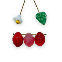 Load image into Gallery viewer, Czech glass strawberry fruit beads 36pc leaves & flowers #2