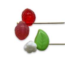 Load image into Gallery viewer, Czech glass strawberry fruit beads mix with leaves & flowers 36pc #6