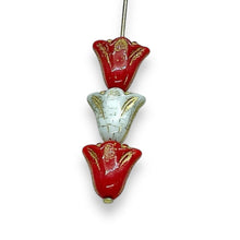 Load image into Gallery viewer, Czech glass lily amaryllis flower beads red white Christmas mix 20pc 10mm #2
