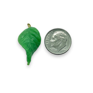 Wired lampwork glass large leaf pendants 12pc light medium green brass 24mm
