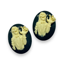 Load image into Gallery viewer, Halloween zombie flatback Cabochon Cameo Resin 2pc black ivory 40x30mm
