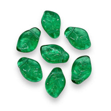 Load image into Gallery viewer, Czech glass wavy leaf beads 20pc emerald green 14x9mm #2
