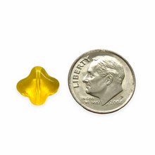 Load image into Gallery viewer, Czech glass diamond flat flower square beads 25pc yellow 10mm
