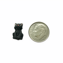 Load image into Gallery viewer, Hand painted tiny ceramic miniature black cat beads 4pc vertical drill 13x8x7mm
