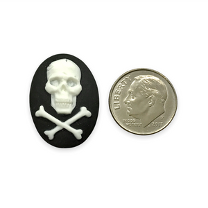 Pirate Skull & Crossbones Oval Flatback Cabochon Cameo Resin 4pc black white 18x25mm