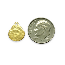 Load image into Gallery viewer, Hammered teardrop charms gold plated brass 8pc 13x10mm
