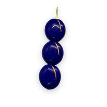 Load image into Gallery viewer, Czech glass plum blueberry fruit beads 10pc blue copper 13x11mm
