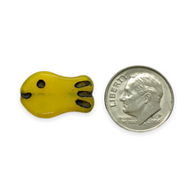 Load image into Gallery viewer, Czech glass large cutie fish beads 8pc yellow mix 19x12mm
