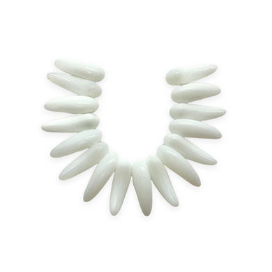 Czech glass fangs, teeth, or talons beads 15pc opaque shiny white 16x6mm-Orange Grove Beads