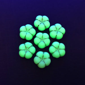 Czech glass puffed flower beads 10pc mint green gold UV 12mm
