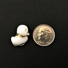 Load image into Gallery viewer, Czech glass rubber duckling duck beads 6pc white gold 16x14mm
